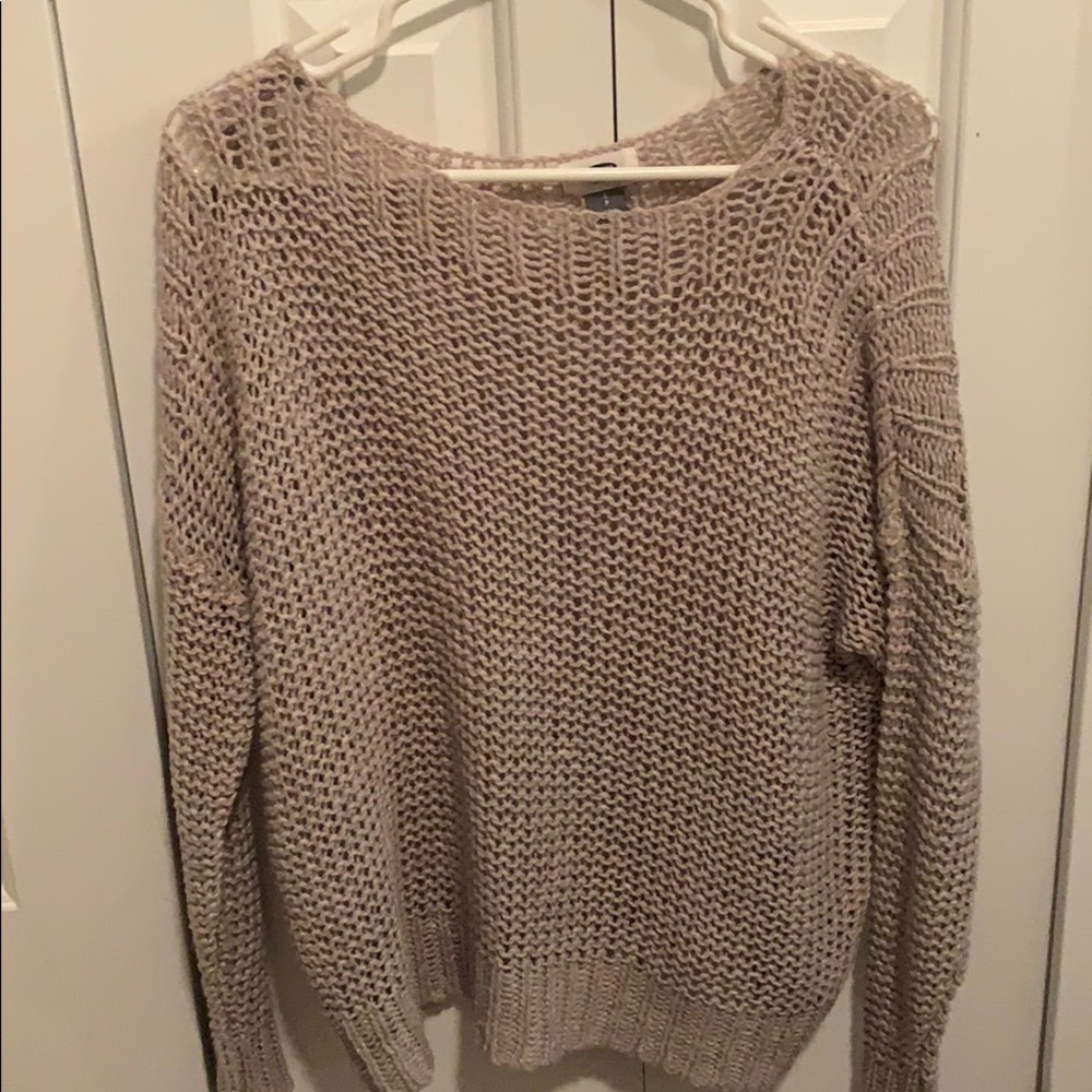 old navy sweater. size small! super soft!